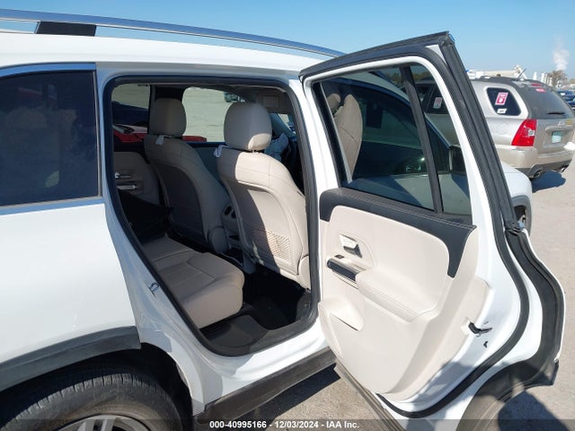 W1N4M4HB6MW148233 Mercedes-Benz Glb 250 4matic