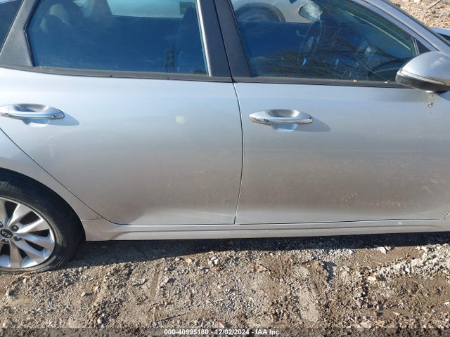 5XXGT4L35GG059931 KIA Optima Lx
