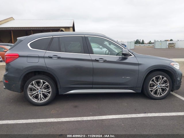 BMW X1 2017 WBXHT3Z36H4A56835 Image 28
