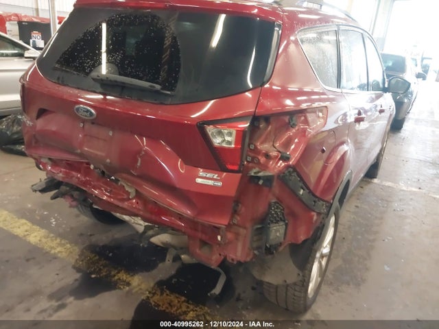 1FMCU9HD6KUC56986 Ford ESCAPE SEL