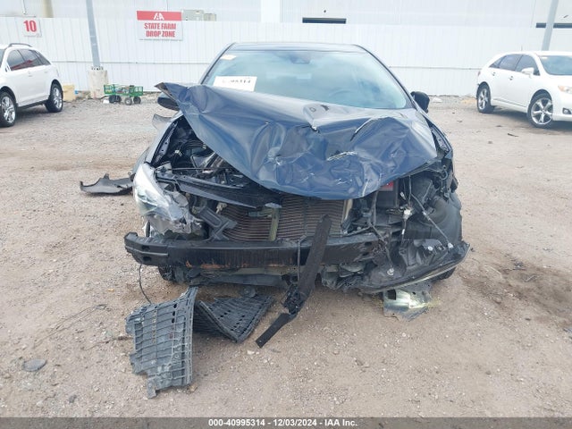Toyota Corolla Xle 2018 5YFBURHE4JP768606 Image 13