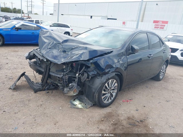 Toyota Corolla Xle 2018 5YFBURHE4JP768606 Image 2