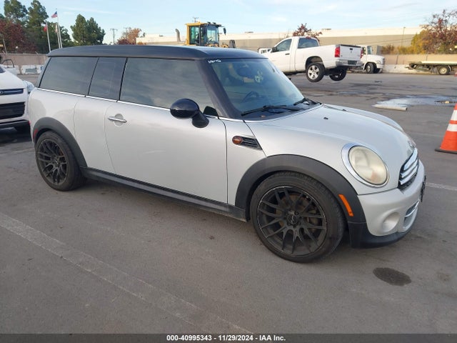 2012 MINI COOPER CLUBMAN WMWZF3C51CT189790 Photo 0