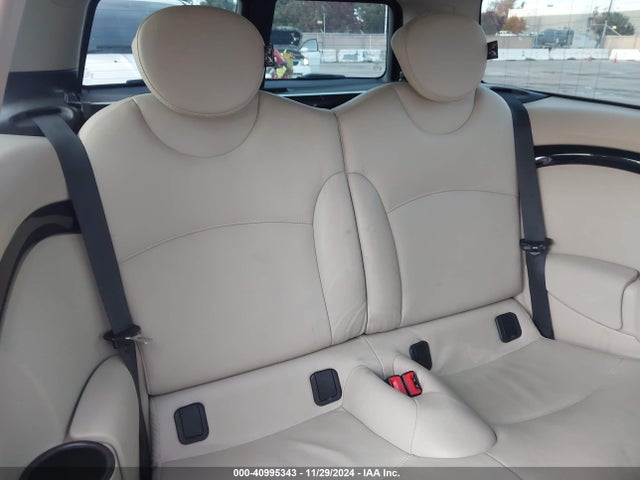 2012 MINI COOPER CLUBMAN WMWZF3C51CT189790 Photo 7