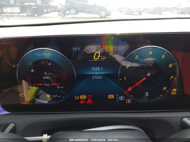 W1K3G4EB3NJ371977 Mercedes-Benz A 220