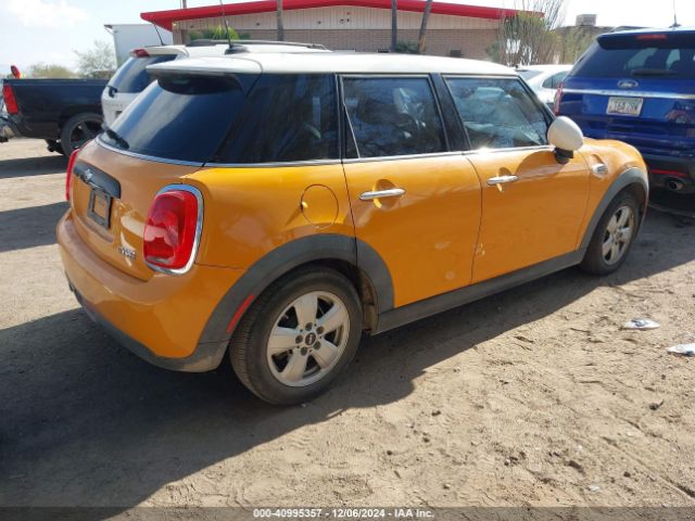 WMWXU1C5XG2D08212 Mini Hardtop Cooper