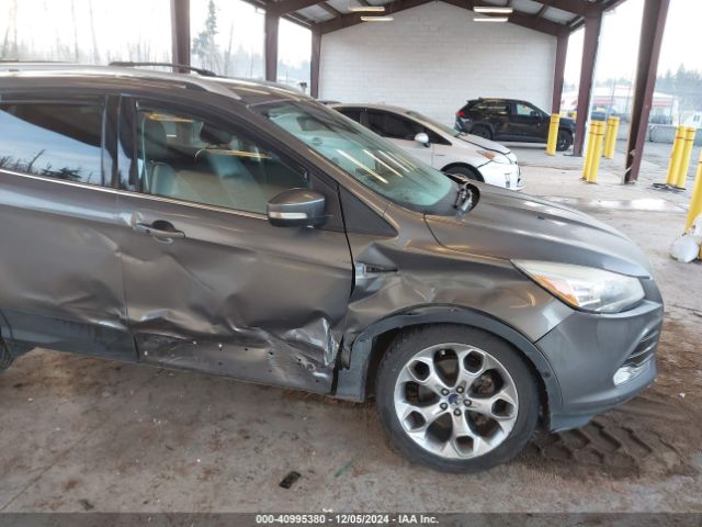 1FMCU9J90EUC52006 Ford Escape Titanium