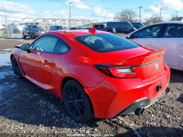 2024 TOYOTA GR86 JF1ZNBE12R9754358 Photo 2