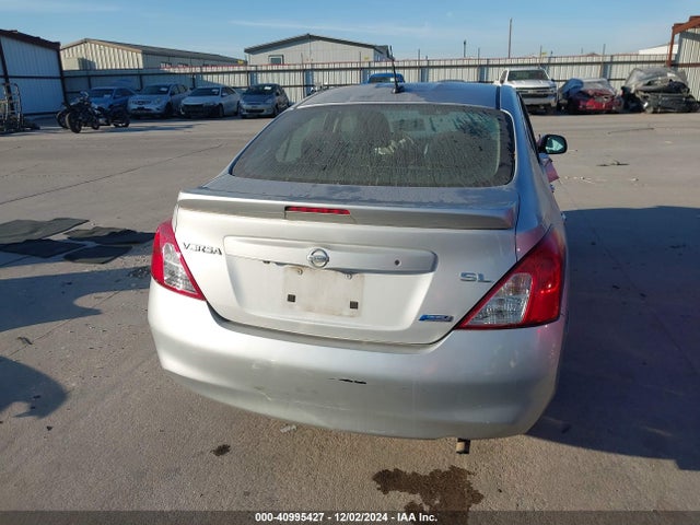 Nissan Versa 1.6 Sl 2014 3N1CN7AP4EL848365 Image 17