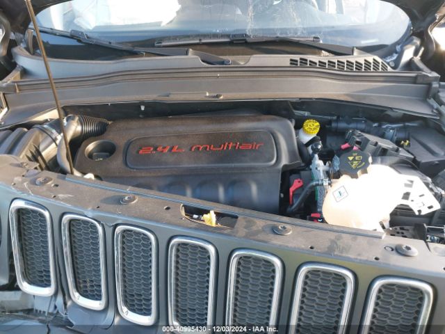 ZACCJABB9JPG86498 Jeep Renegade Latitude Fwd
