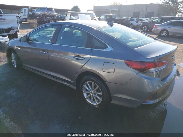 5NPE24AF1KH749258 Hyundai SONATA SE