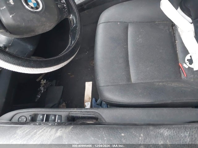 BMW 528I 2015 WBA5A5C56FD514215 Image 17