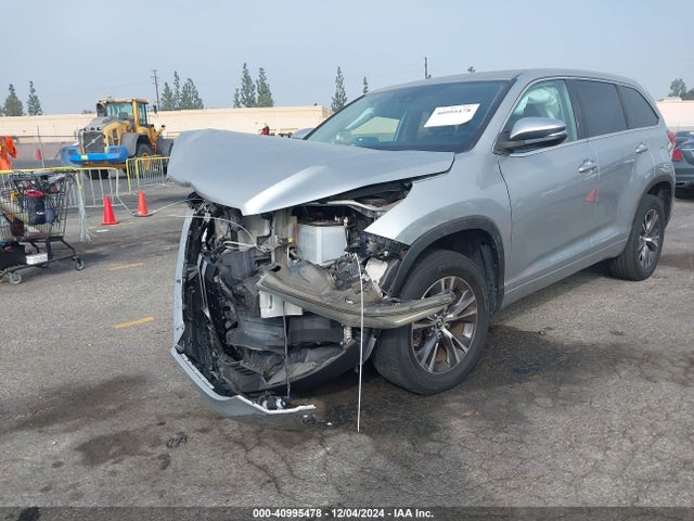 5TDZZRFH8JS277251 Toyota Highlander Le/le Plus
