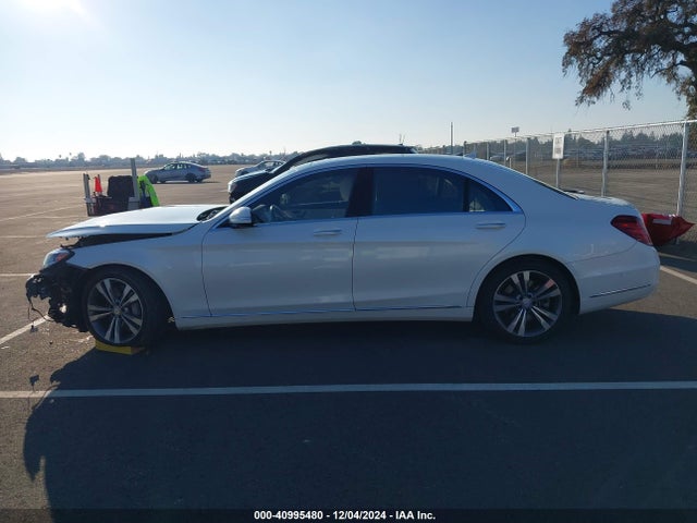 WDDUG8CB9GA256446 Mercedes-Benz S 550