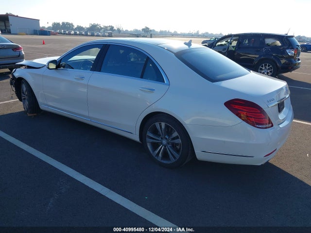 WDDUG8CB9GA256446 Mercedes-Benz S 550