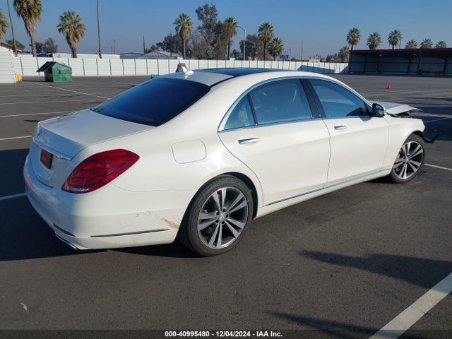 WDDUG8CB9GA256446 Mercedes-Benz S 550