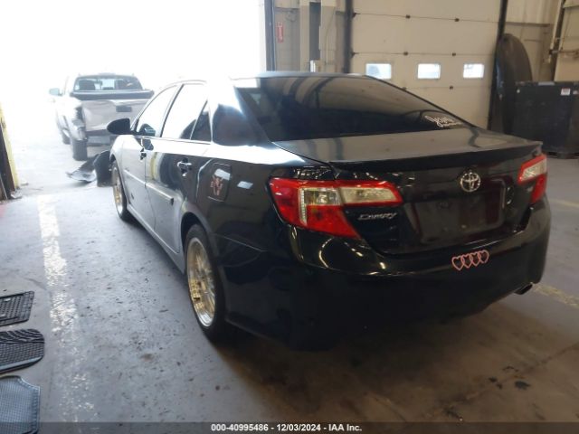 4T1BF1FK6EU300451 Toyota CAMRY SE