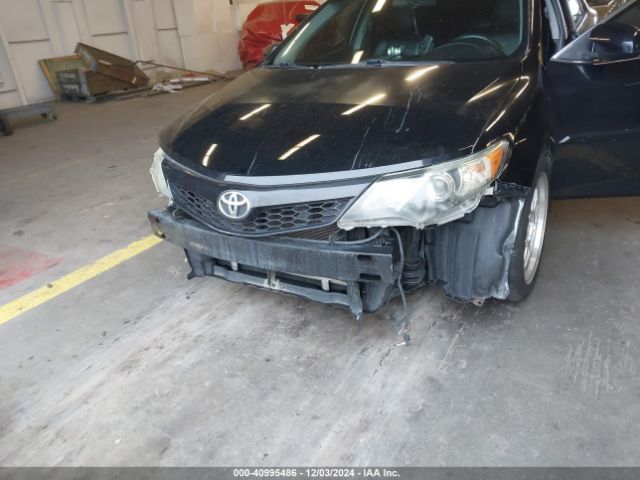4T1BF1FK6EU300451 Toyota CAMRY SE