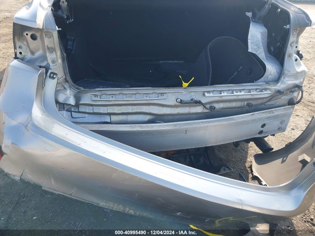 Lexus IS 200T 2016 JTHBA1D27G5026310 Image 19