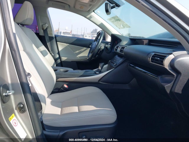 JTHBA1D27G5026310 Lexus IS 200T