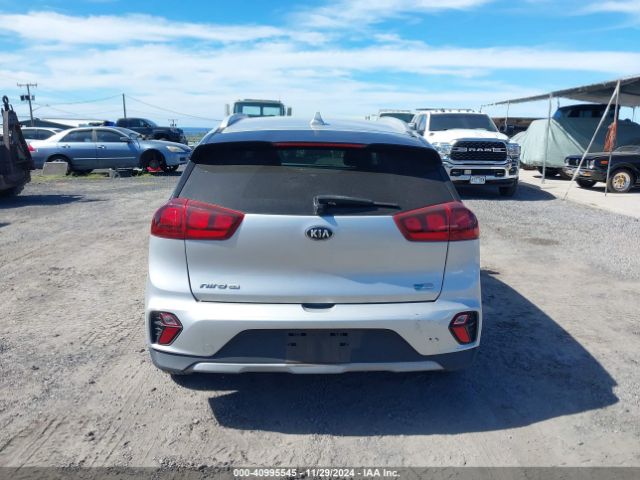 KNDCB3LC0M5475817 KIA NIRO LX