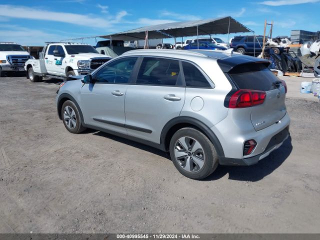 KNDCB3LC0M5475817 KIA NIRO LX
