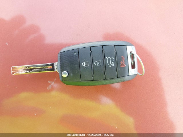 KIA SOUL + 2014 KNDJP3A55E7729105 Image 11