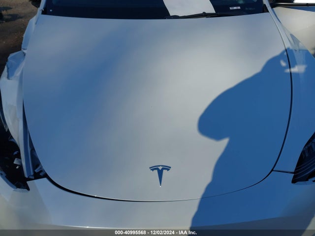 2021 TESLA MODEL Y 5YJYGAEEXMF185304 Photo 9