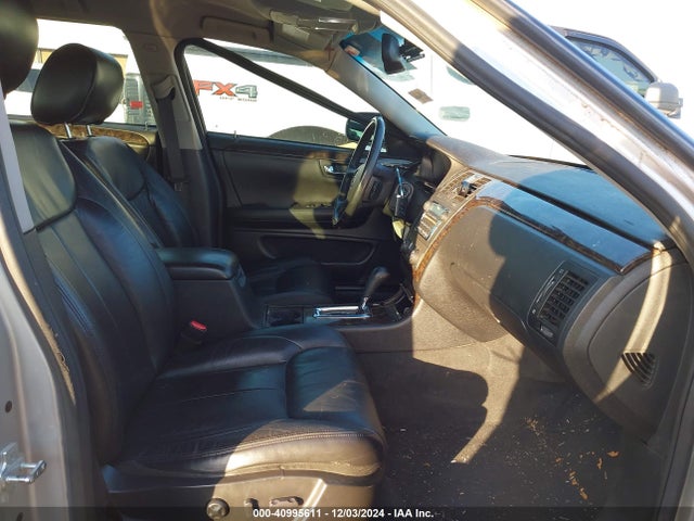 2010 CADILLAC DTS 1G6KA5EY3AU129820 Photo 4