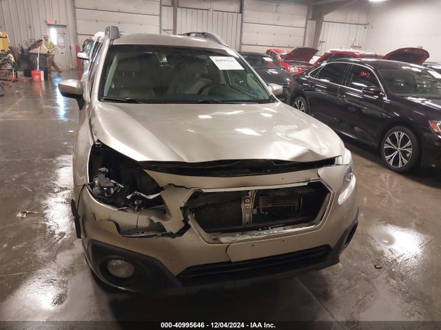 4S4BSACC9H3383585 Subaru Outback 2.5i Premium
