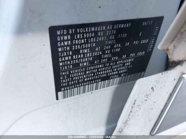 WVGUV7AXXHK038709 Volkswagen Tiguan 2.0t Sport