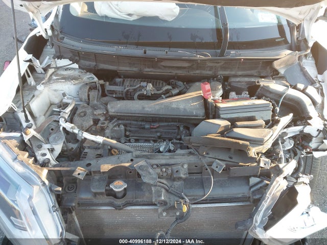 5N1AT2MV8JC727878 Nissan ROGUE SV