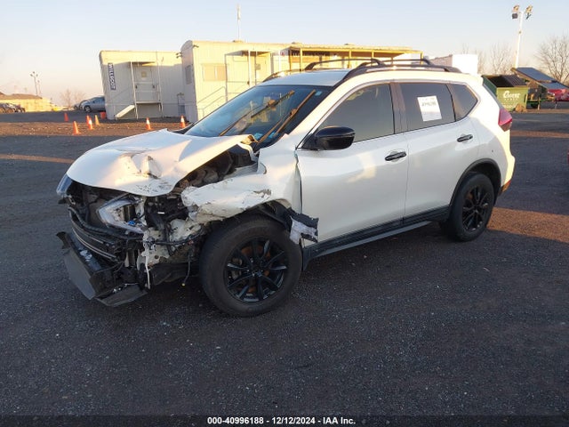 5N1AT2MV8JC727878 Nissan ROGUE SV