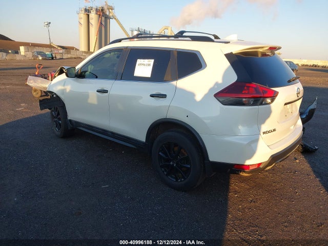 5N1AT2MV8JC727878 Nissan ROGUE SV
