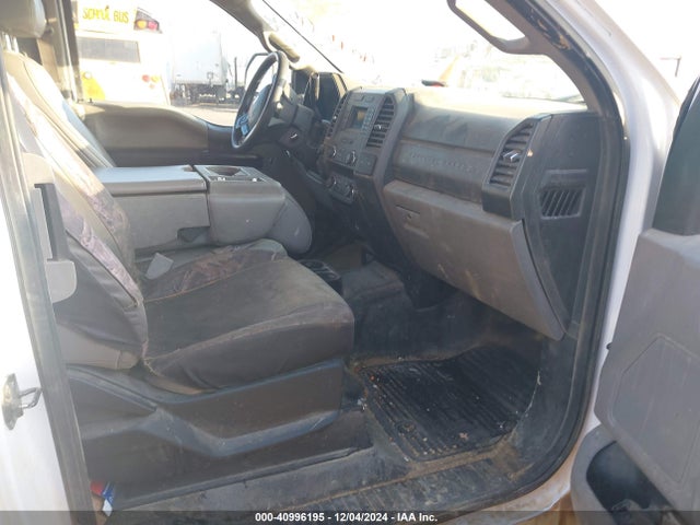 Ford F-350 Xl 2019 1FD7X3B66KEE69026 Image 5