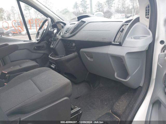 1FTYE1YM0KKA26235 Ford Transit-150