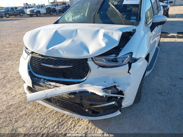 2C4RC1BG1PR531657 Chrysler Pacifica Touring L