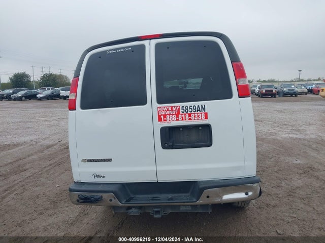 Chevrolet Express 2500 Ls 2018 1GAWGEFG9J1342056 Image 16