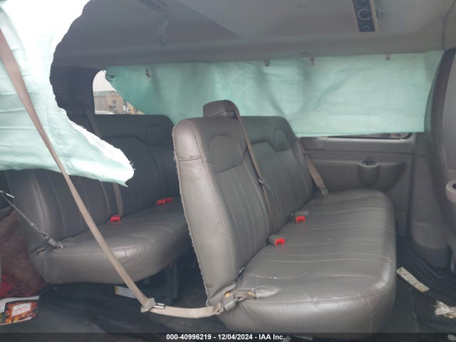 Chevrolet Express 2500 Ls 2018 1GAWGEFG9J1342056 Image 8
