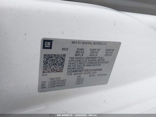 Chevrolet Express 2500 Ls 2018 1GAWGEFG9J1342056 Image 9