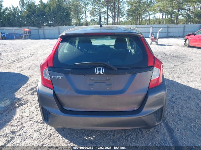 Honda FIT LX 2015 3HGGK5H50FM731234 Image 16