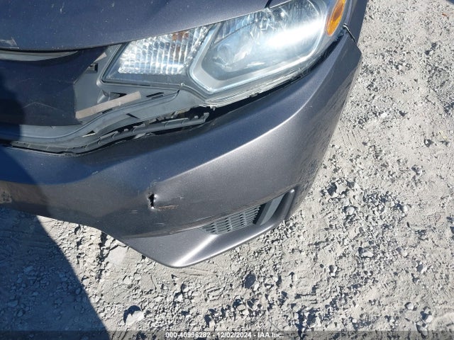 Honda FIT LX 2015 3HGGK5H50FM731234 Image 17