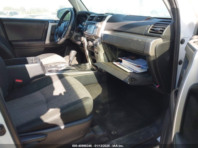 JTEBU5JR1J5529030 Toyota 4RUNNER SR5