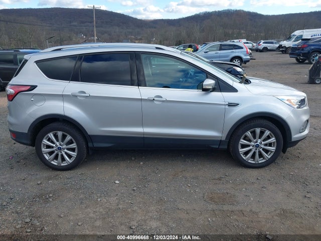 Ford Escape Titanium 2017 1FMCU9JD7HUD32878 Image 13