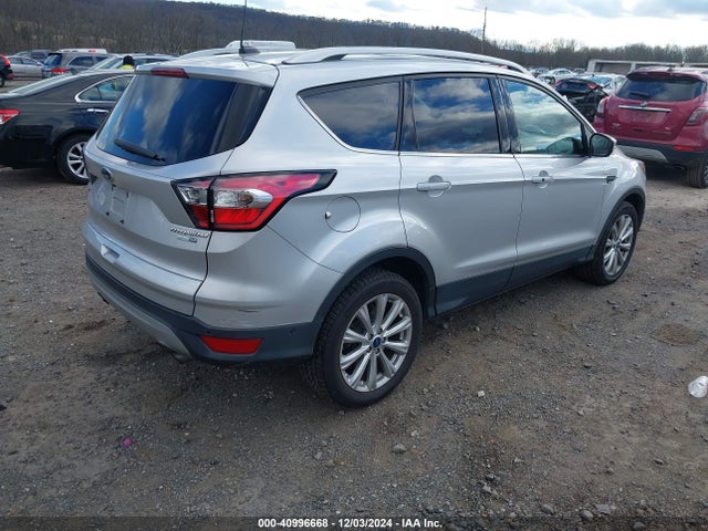 Ford Escape Titanium 2017 1FMCU9JD7HUD32878 Image 4