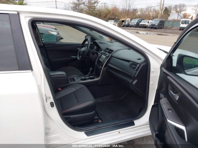 4T1BD1FK6FU174003 Toyota Camry Hybrid Le