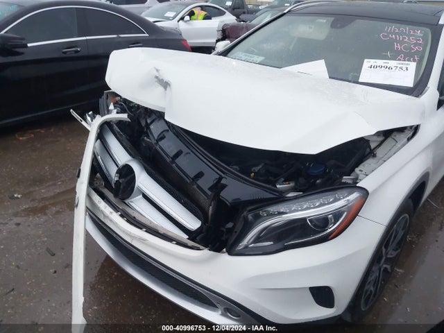 WDCTG4EB2FJ158931 Mercedes-Benz GLA 250