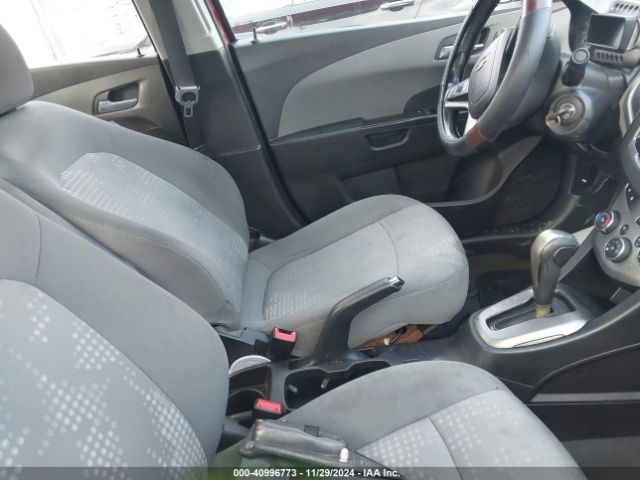 1G1JE5SB1F4105111 Chevrolet Sonic Ltz Auto