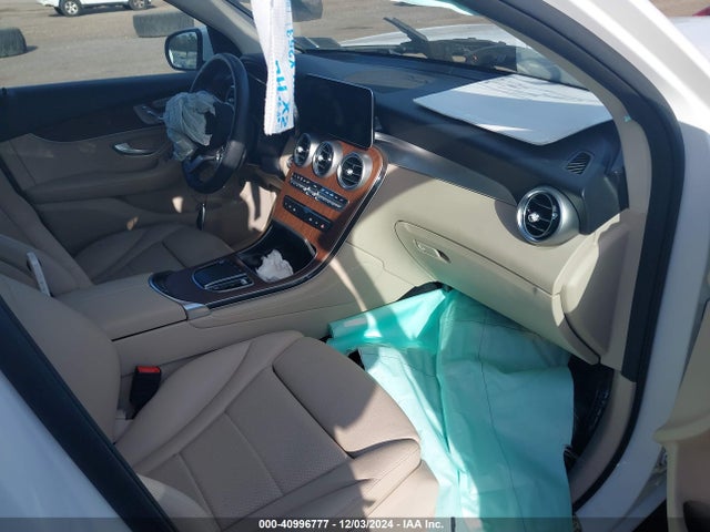 WDC0G8EBXLF750084 Mercedes-Benz Glc 300 4matic