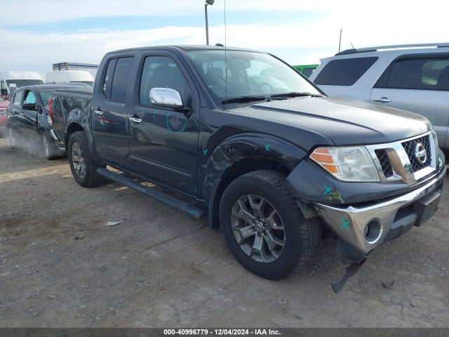 2014 1N6AD0EV5EN737313 главное изображение
